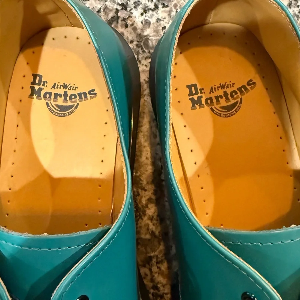 Dr. Martens Blue Oxfords with Classic Design- new - never worn size12 - Picture 2 of 7